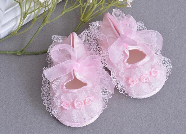 Chaussures de Princesse pour Bébé Filles à Fleurs Blanches Élégantes de Luxe de Haute Qualité à Semelle Souple et Légère