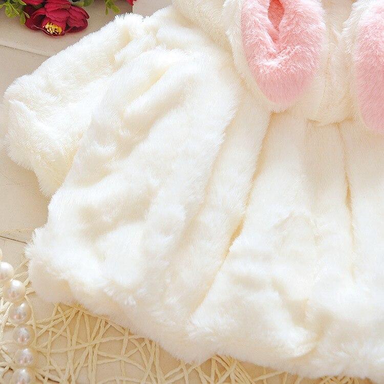 Vestes pour bébés filles Mignonnes à capuche Princesse Manteau chaud en fourrure pour enfants Vêtements d'extérieur pour filles Manteau en coton moderne pour bébés et enfants