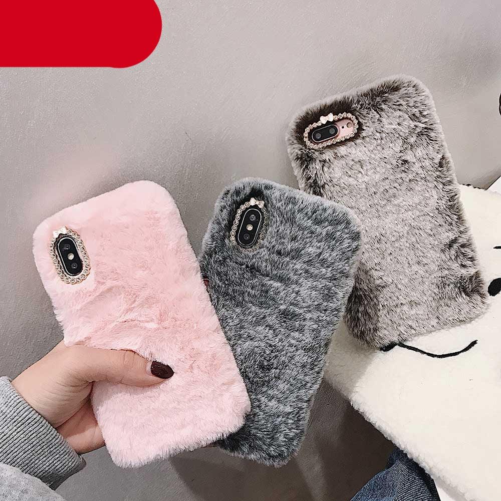 Étui cadeau Fashion Lady pour iPhone 14 13 12 XS Max XR X 11 Pro Max SE Coque chaude en fourrure duveteuse pour iPhone 6 7 8 Plus Coque de téléphone Housse arrière de protection en fourrure duveteuse