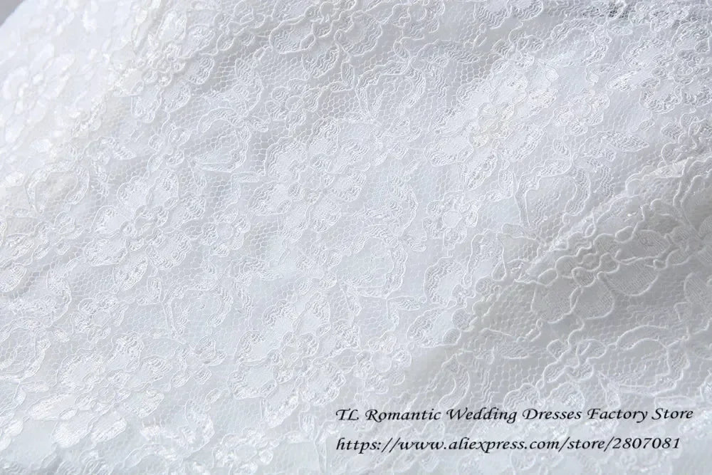 Robe de mariée grande taille, photo réelle, rouge, blanche pure, dentelle, col rond, paillettes, robes de mariée pas cher, robes de princesse, HS587