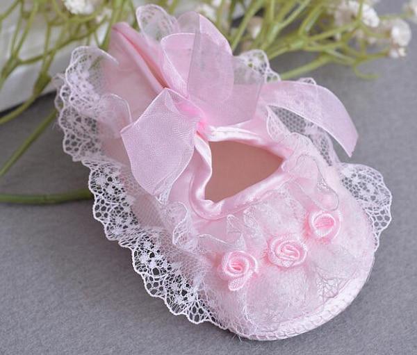 Chaussures de Princesse pour Bébé Filles à Fleurs Blanches Élégantes de Luxe de Haute Qualité à Semelle Souple et Légère