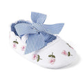 Chaussures de nouveau-né pour bébé fille, broderie florale, nœud rayé, premiers pas, semelles souples antidérapantes, chaussures de princesse