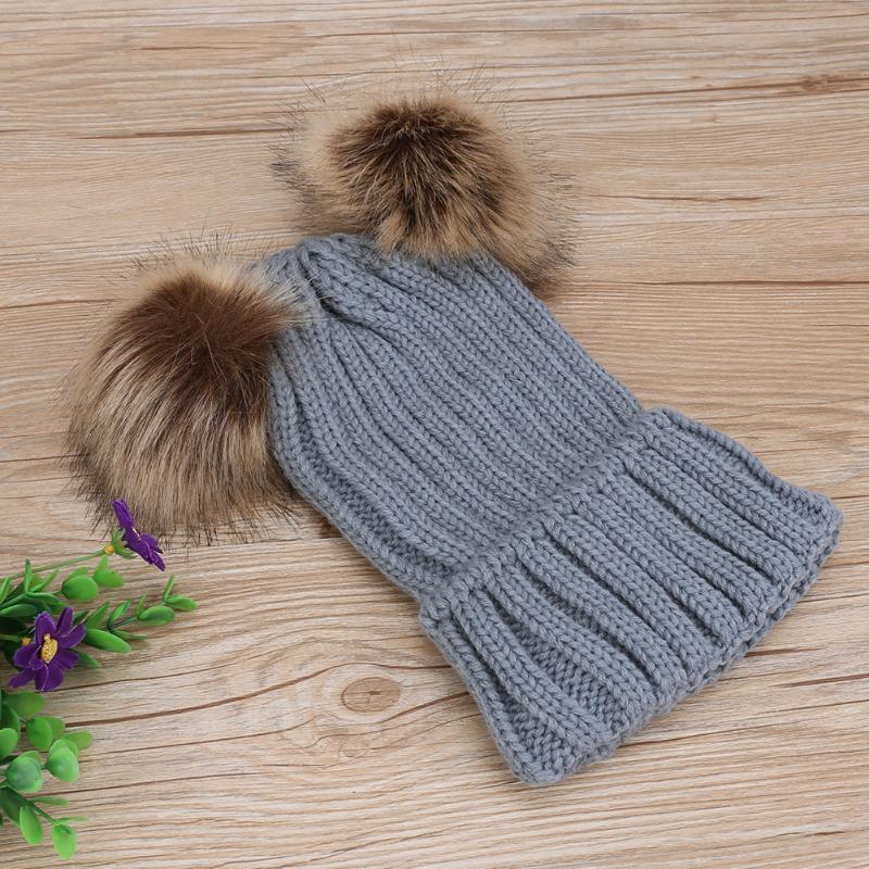 Casquettes Parent-enfant Tendance Mignon Bébé Pompon Casquette Hiver Double Balle de Fourrure Chapeau Bébé Maman Chapeau Tricoté Chaud