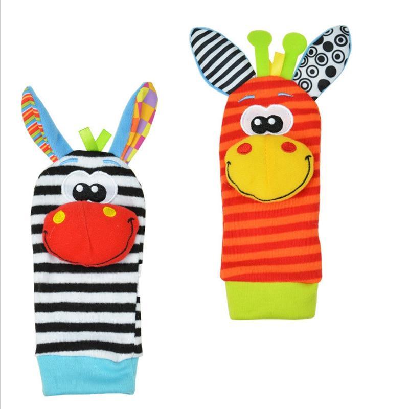 Hochets de poignet colorés Chaussettes pour bébé Jouets hochet Chaussettes pour les pieds Jouet éducatif Cadeau de haute qualité pour bébés