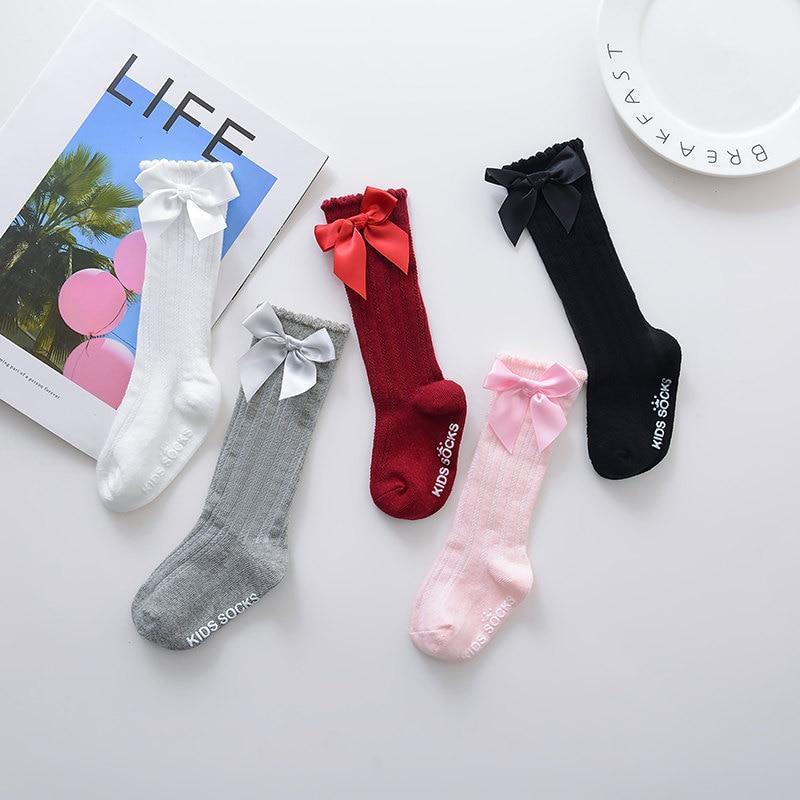 Nouvelles chaussettes extensibles pour enfants, tout-petons, filles, avec grand nœud, hauteur genou, longues, en coton doux, en dentelle, confortables, colorées