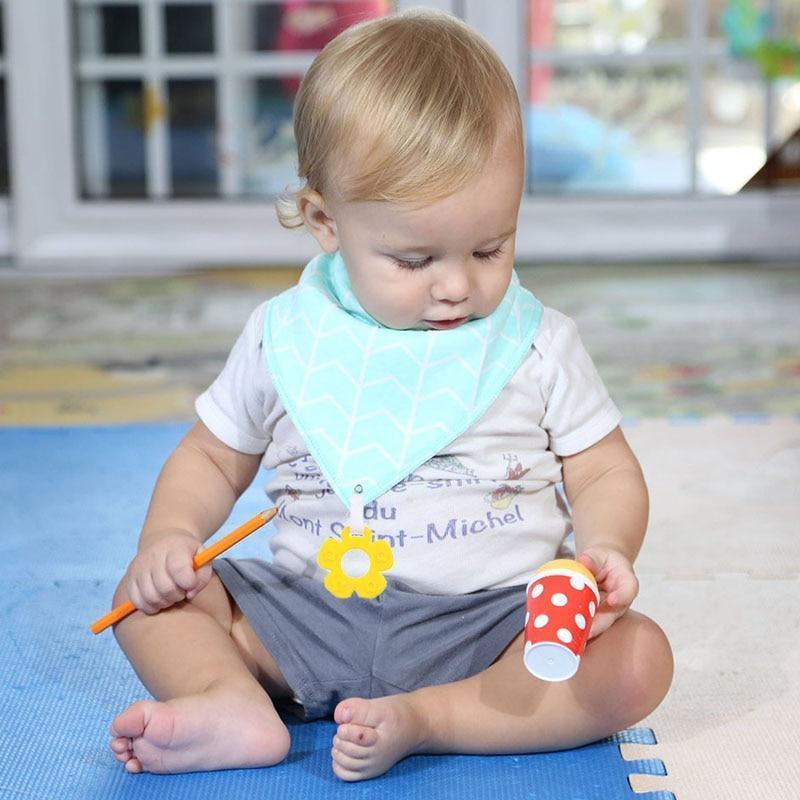 Bavoirs bandanas unisexes 100 % coton biologique super absorbants et doux pour bébé et jouets de dentition pour nouveau-né