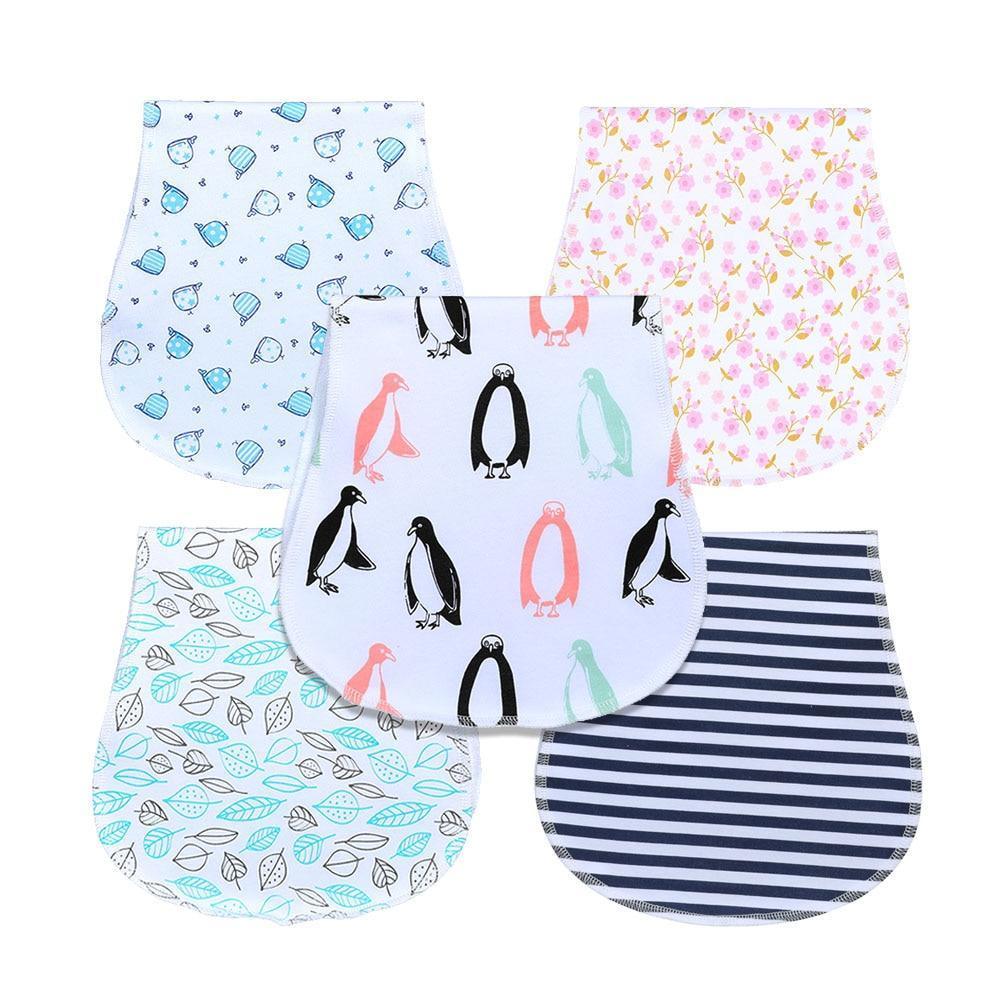 Nouvelle serviette de crachat incurvée pour bébé 100 % coton, trois couches, imperméable, légère, naturelle pour accessoires de bébé