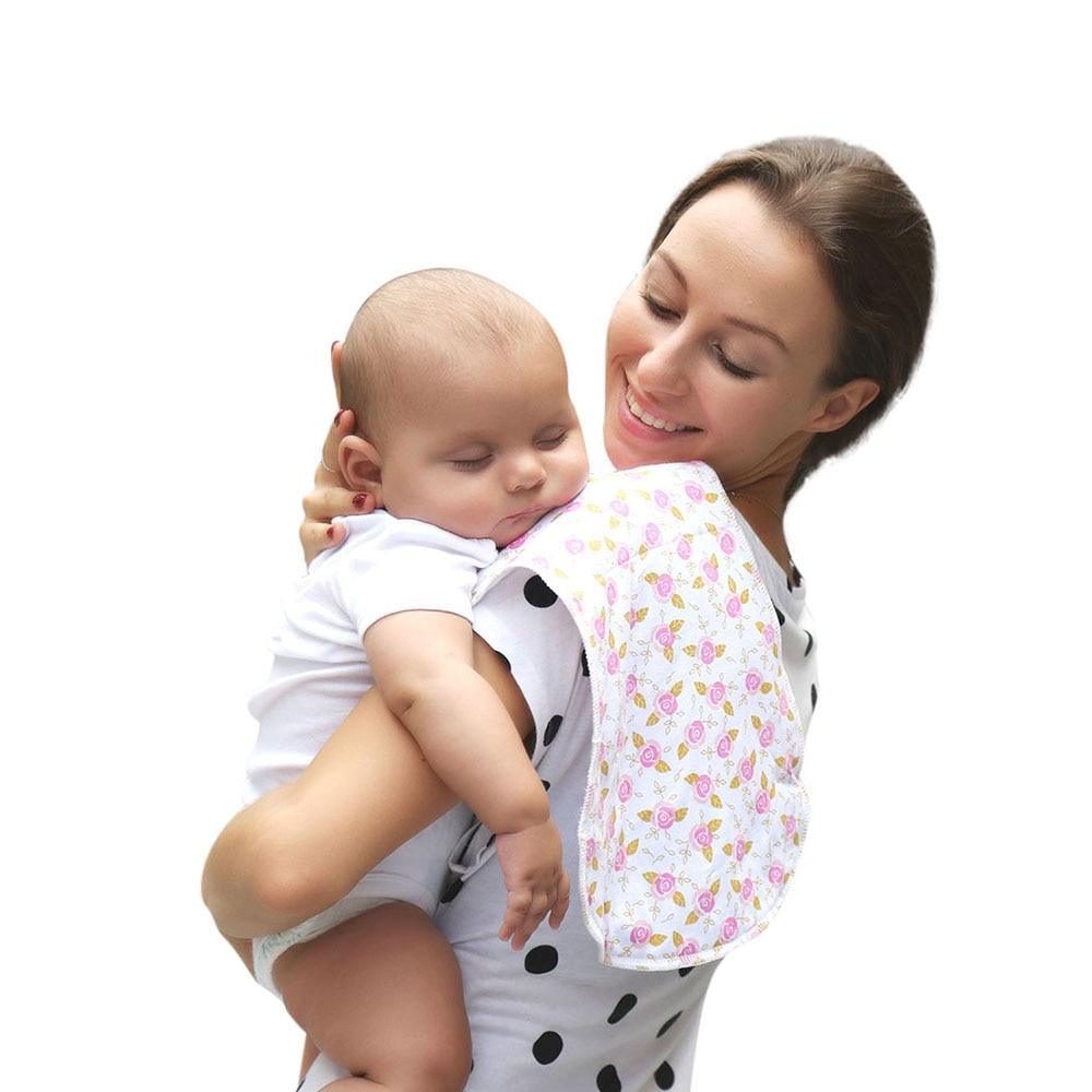 Nouvelle serviette de crachat incurvée pour bébé 100 % coton, trois couches, imperméable, légère, naturelle pour accessoires de bébé
