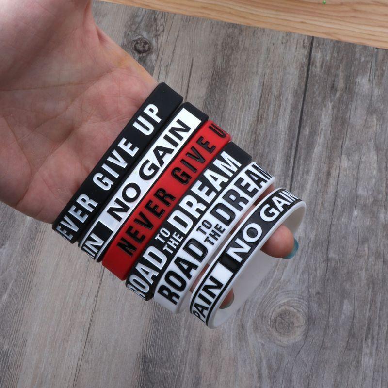 Bracelets Motivants en Caoutchouc de Silicone "Never Give Up" – Cadeau Idéal pour Hommes et Femmes, Style Tendance Cool
