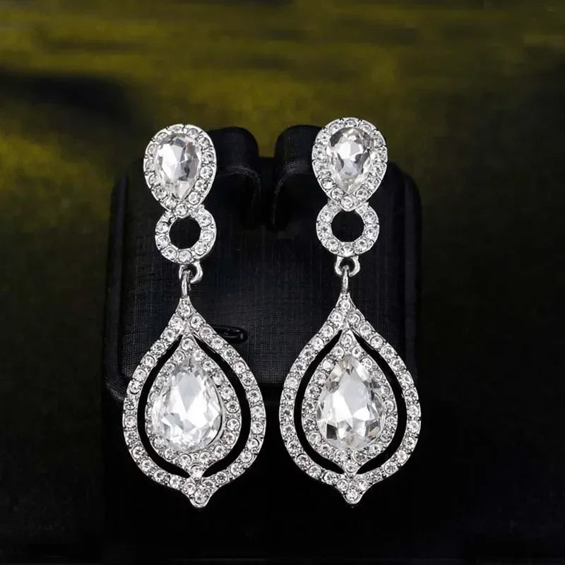 TREAZY Boucles d'oreilles pendantes de mariage en cristal pour femmes, couleur argent, pour mariées, cadeaux d'anniversaire, bijoux de fête