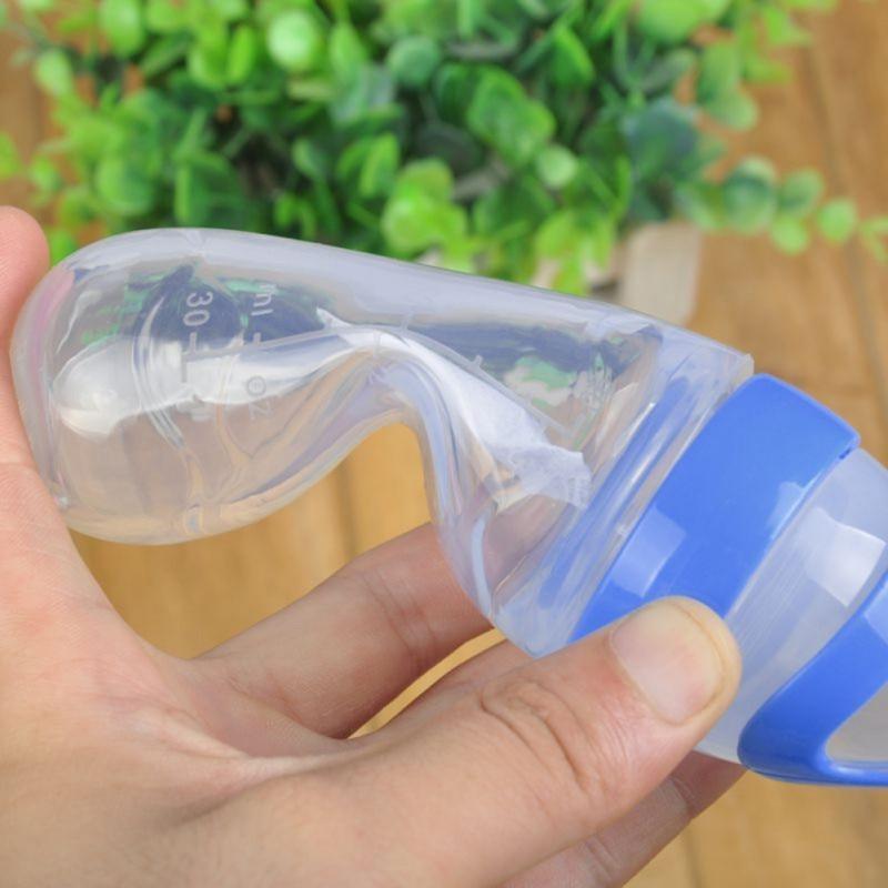 Biberon en silicone avec cuillère Bouteilles de complément alimentaire Bouteille de lait à presser avec cuillère Tasse pour bébé et enfant