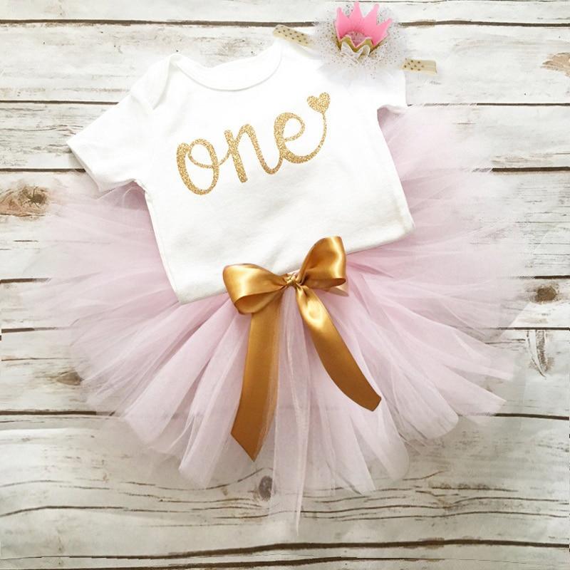 Robes tutu licorne pour nouveau-nés et tenues de premier anniversaire pour bébés filles dans un design moderne et luxueux