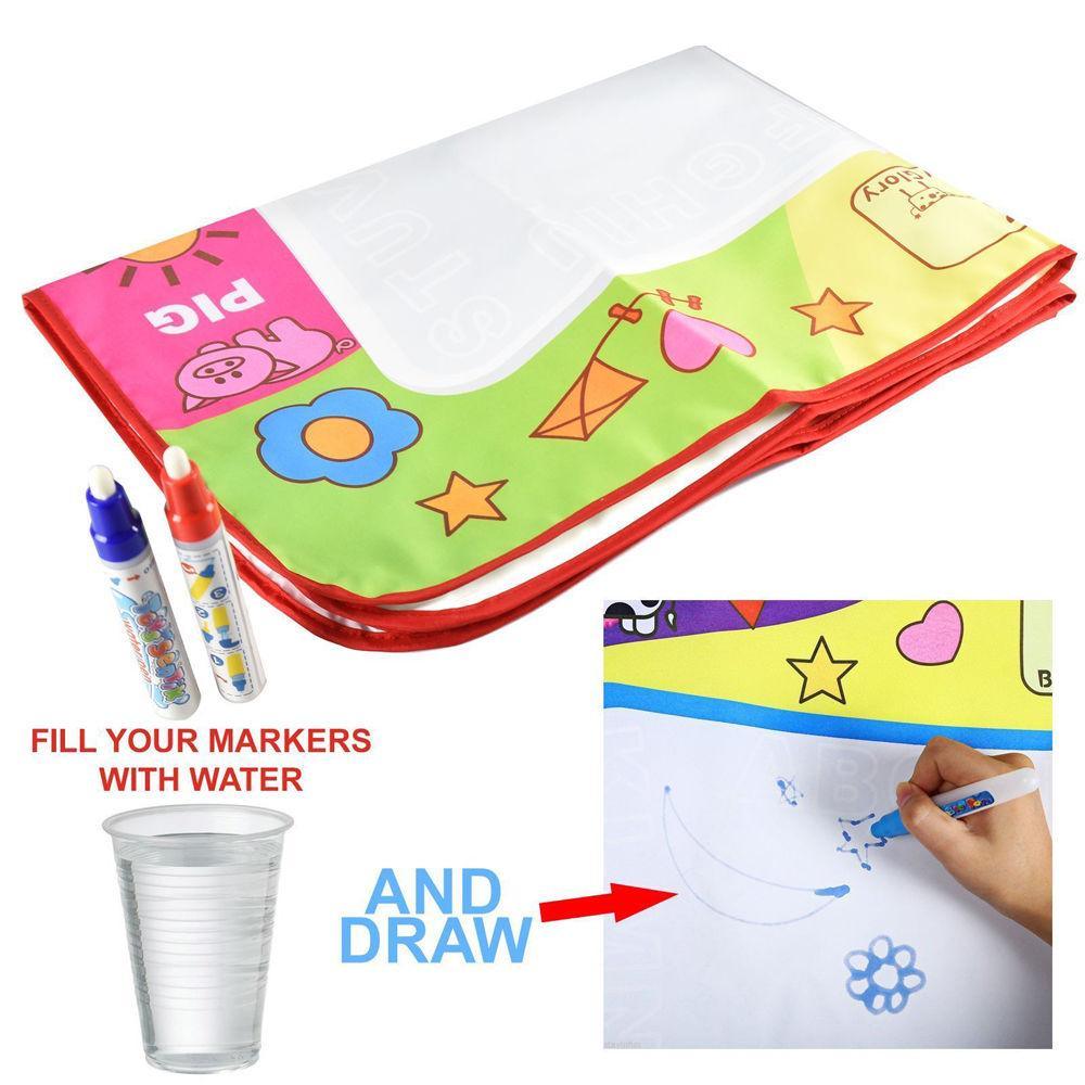 Tapis de dessin à l'eau pour enfants de 1 à 6 ans, tableau/tapis de peinture éducatif pour tout-petits avec stylo magique à eau, cadeau 45,5 x 29 cm (Blanc)
