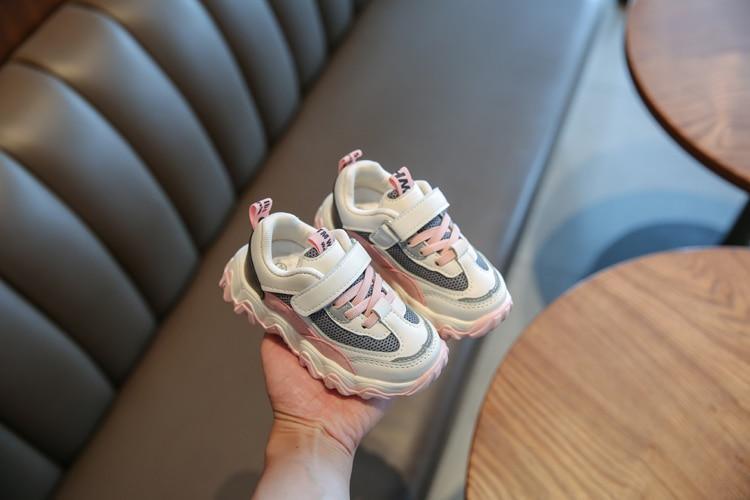 Chaussures de sport respirantes décontractées pour garçons Baskets pour enfants Chaussures de course pour bébés filles Chaussures en maille et toile