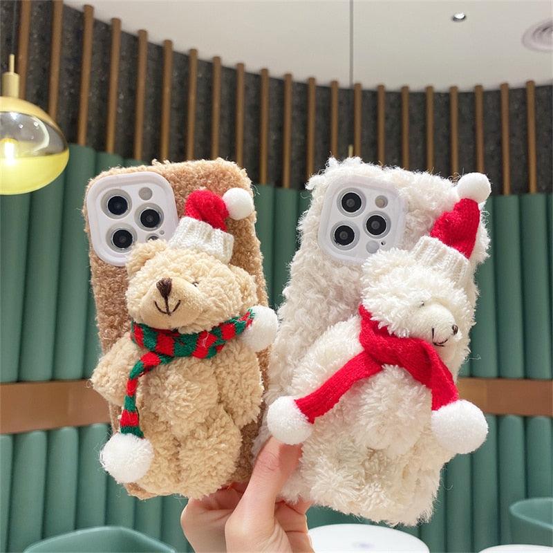 Jolie housse de Noël en peluche d'ours en peluche 3D Père Noël pour iPhone 13 12 11 Pro Xs Max X Xr 7 8 Plus Se3 Housse souple antichoc Housse souple ultra douce en fausse fourrure pelucheuse à oreilles de lapin chaude et amusante pour l'hiver