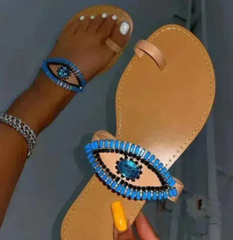 Mules plates mode femme bout rond à strass