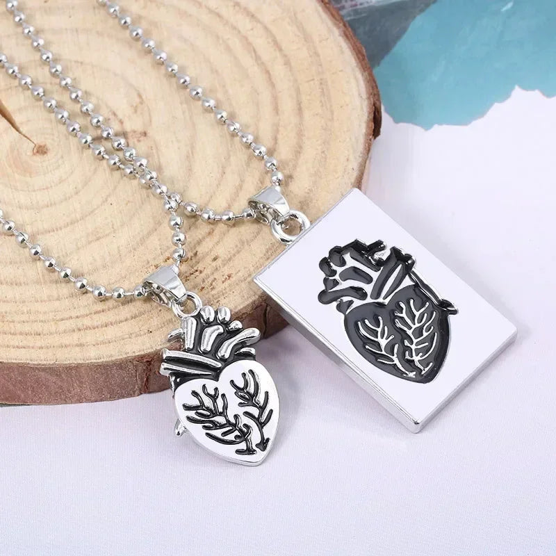 Paire de Pendentifs Cœurs Anatomiques Collier Amoureux Puzzle Mode Acier Inoxydable Chaîne Couple Colliers Cadeau Saint-Valentin Femme