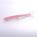 Nouvelles Cuillères en Silicone Souple Couleurs Bonbon Vaisselle Plats Alimentation Couverts Outils d'Alimentation pour Enfants
