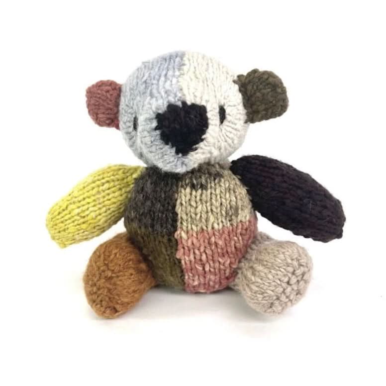 Doudou en maille tricotée | Dee l'ours en patchwork