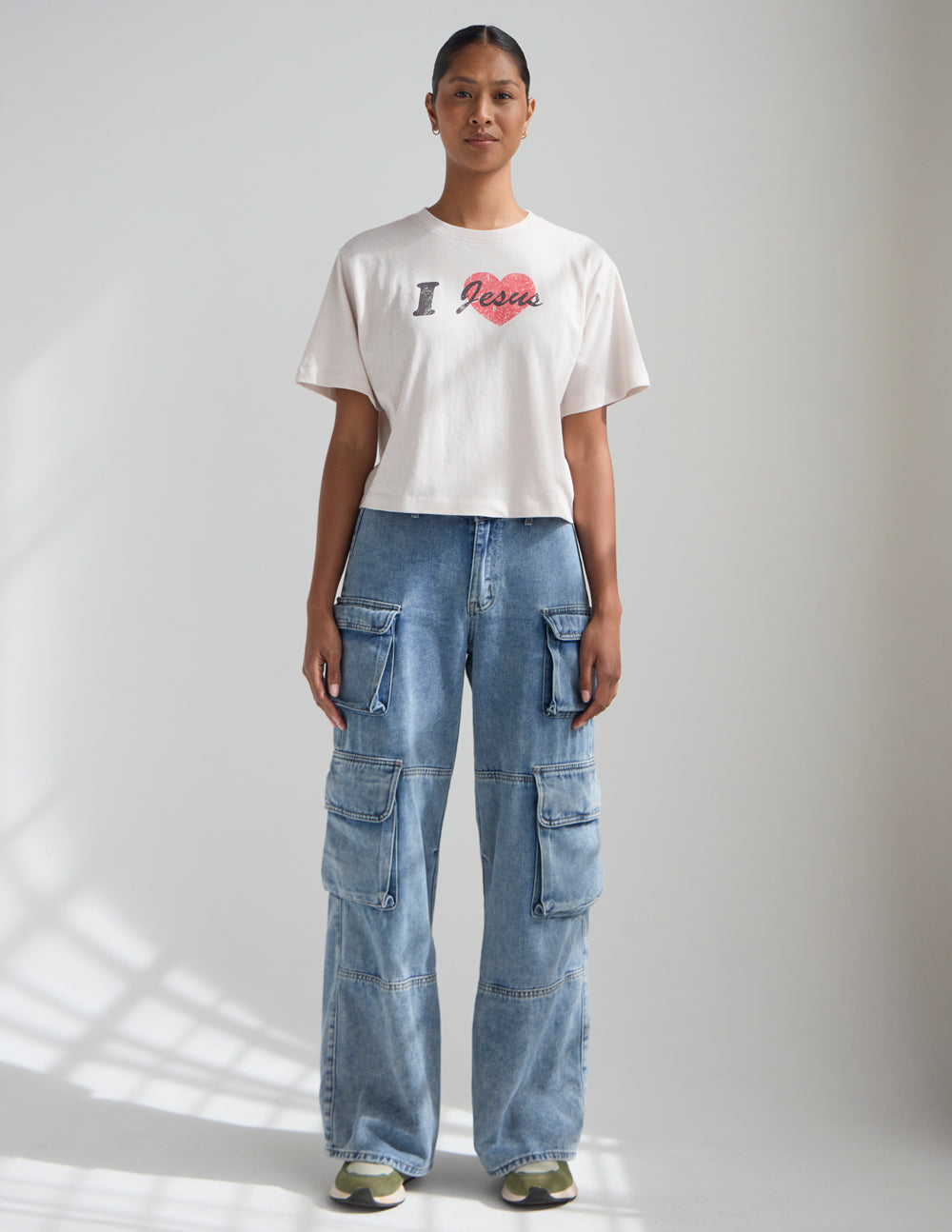 T-shirt court « I Love Jesus » pour femme