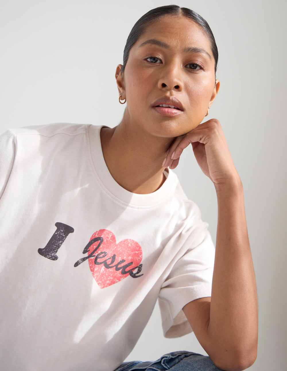 T-shirt court « I Love Jesus » pour femme