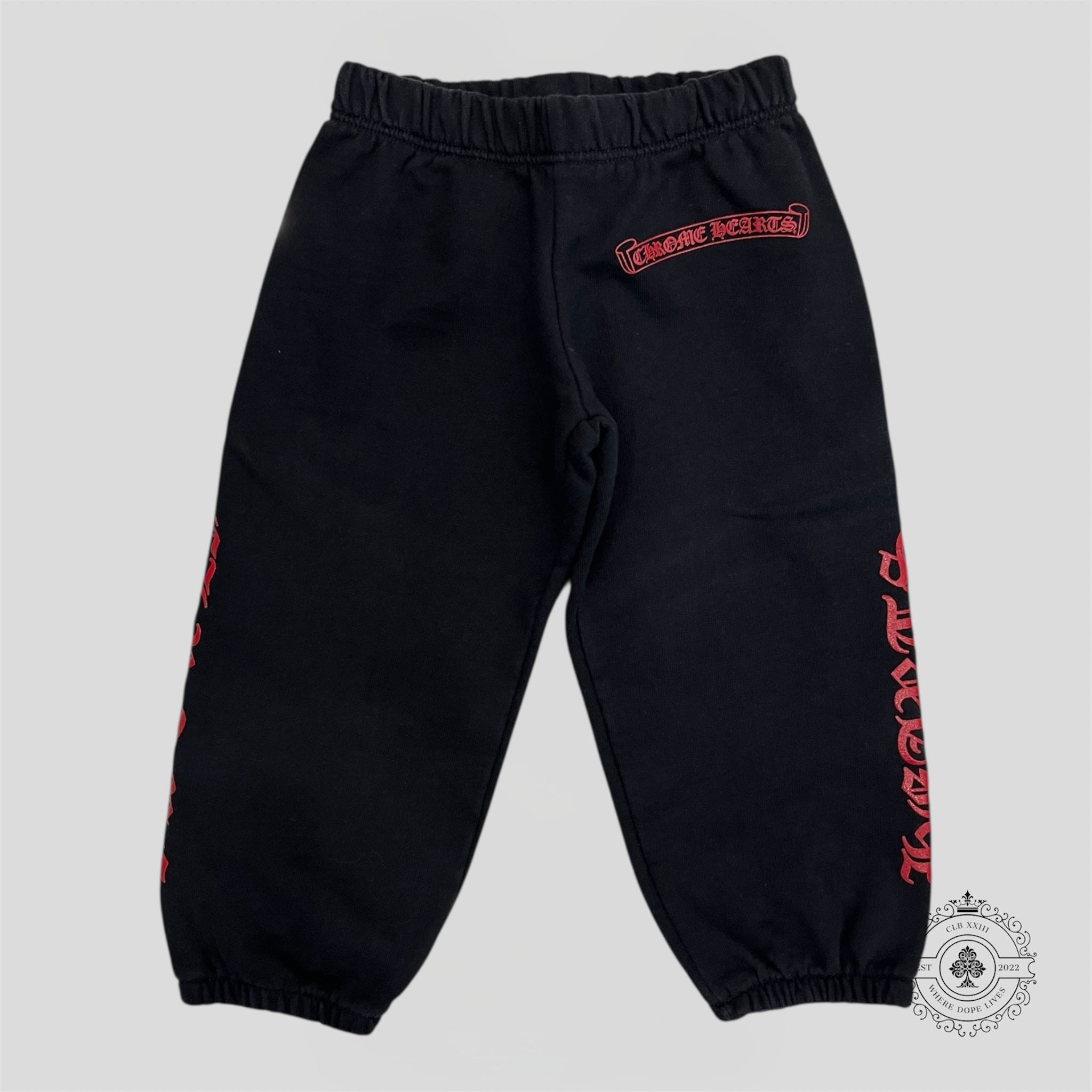 Pantalon de survêtement Chrome Hearts Scroll Logo pour enfant, Noir/Rouge