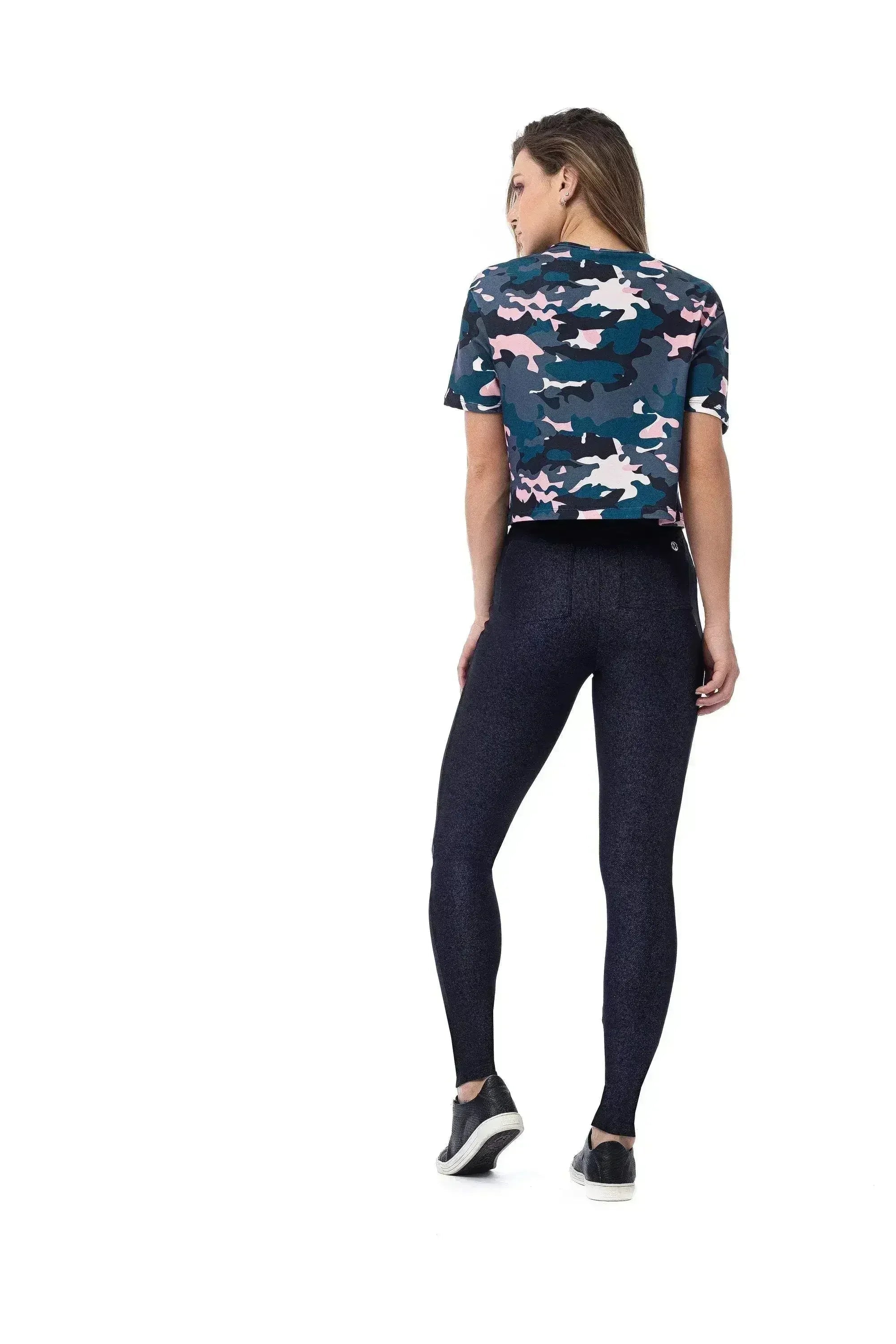 Crop Top Manches Courtes Camouflage Marguerites | Élégant et Confortable
