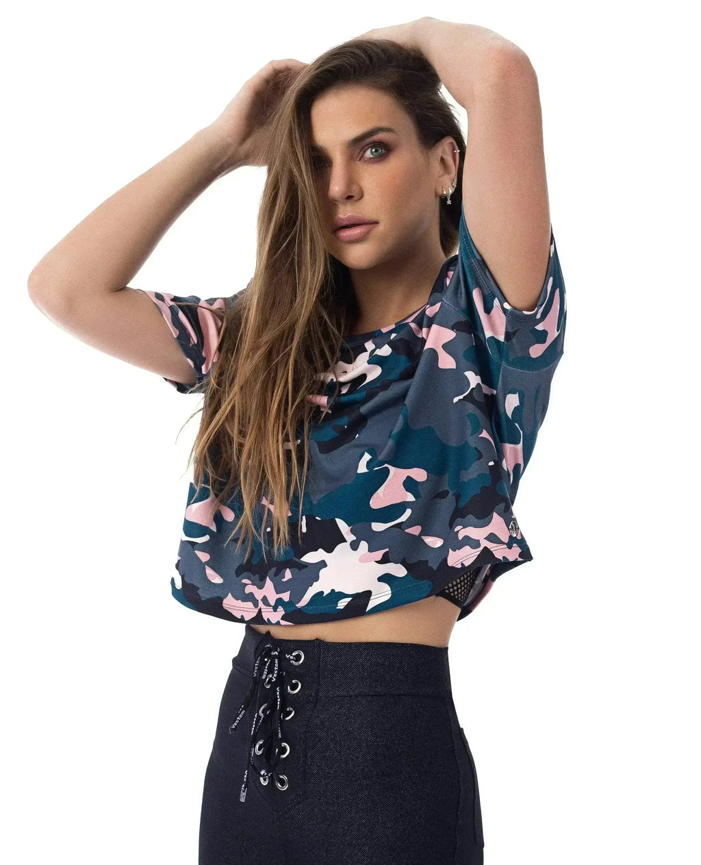 Crop Top Manches Courtes Camouflage Marguerites | Élégant et Confortable
