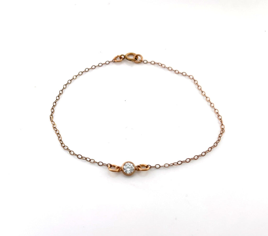 Bracelet délicat en or rose 14 carats avec oxydes de zirconium de 4 mm – pour petits poignets