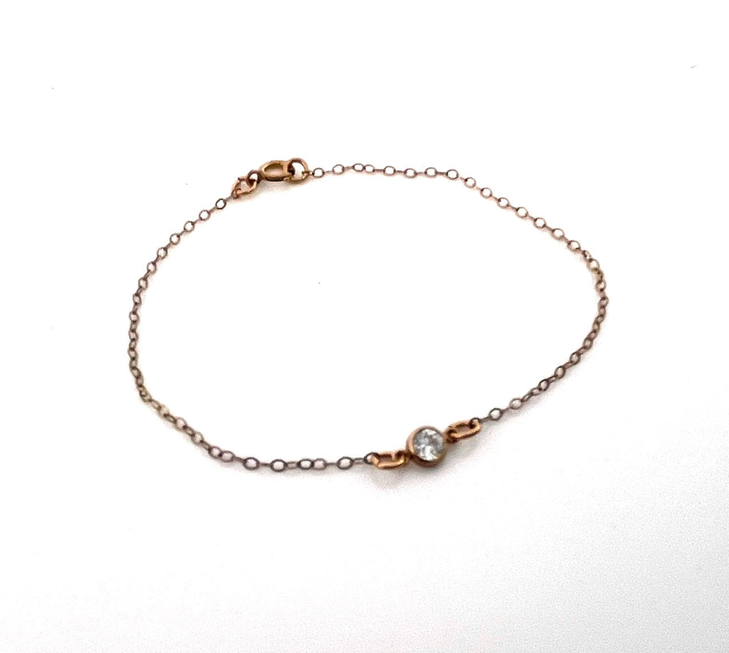 Bracelet délicat en or rose 14 carats avec oxydes de zirconium de 4 mm – pour petits poignets