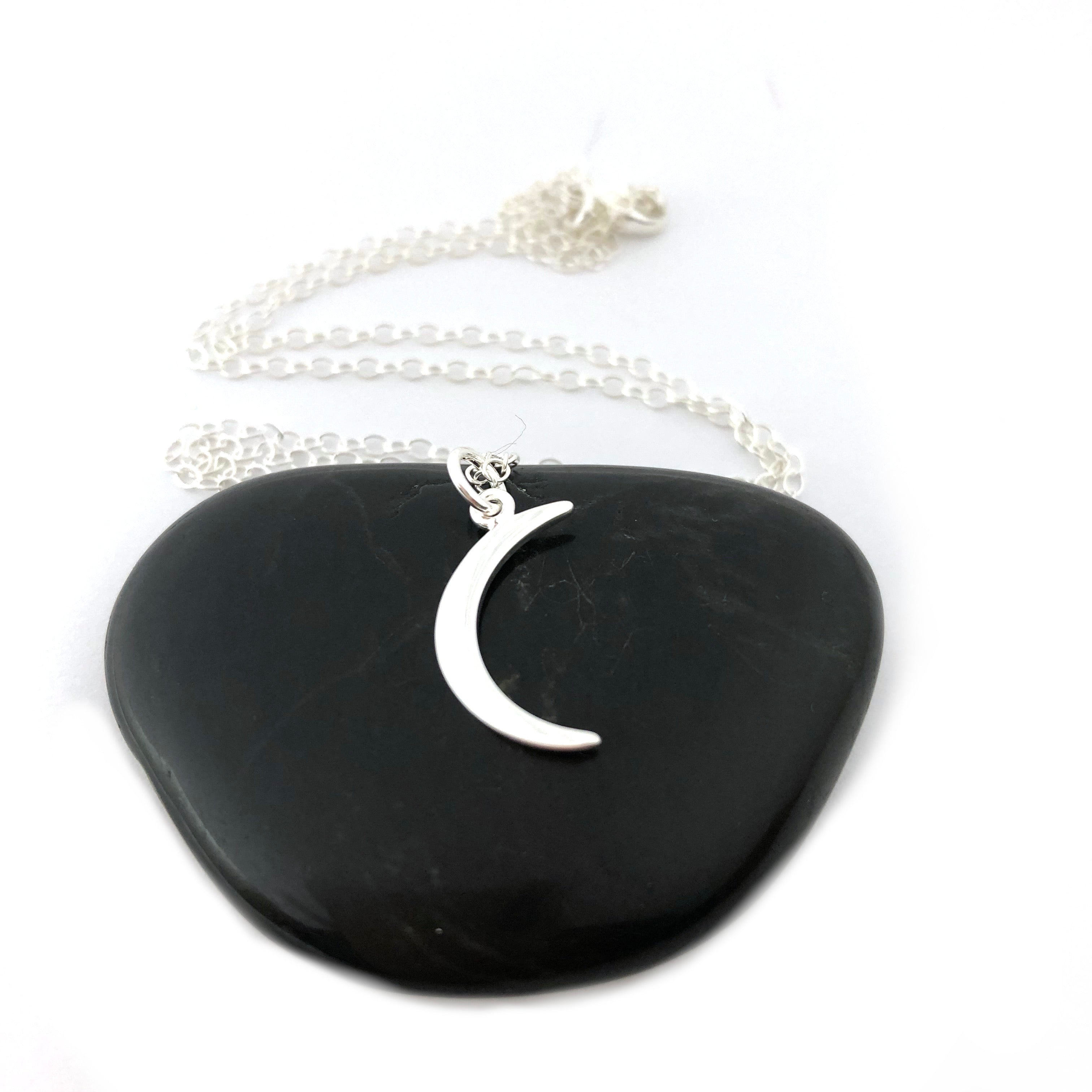 Collier Breloque Croissant de Lune - Bijoux en Argent Sterling