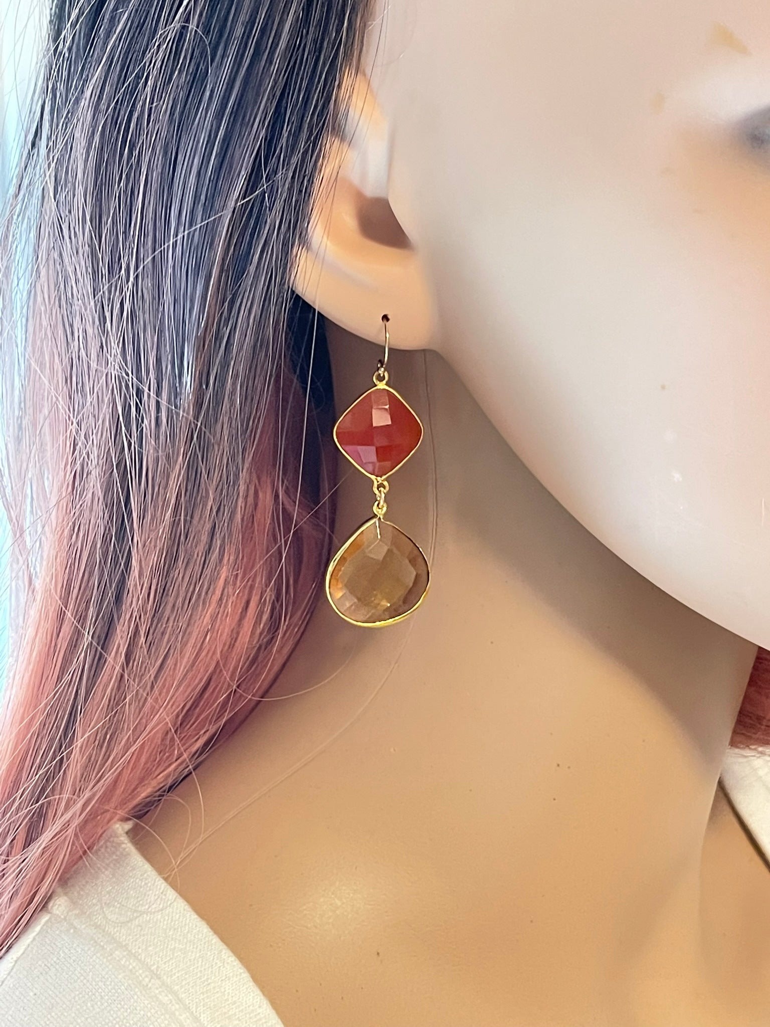 Boucles d'oreilles pendantes Cornaline et Topaze Ambre – Or rempli 14k, dégradé coucher de soleil, 5 cm