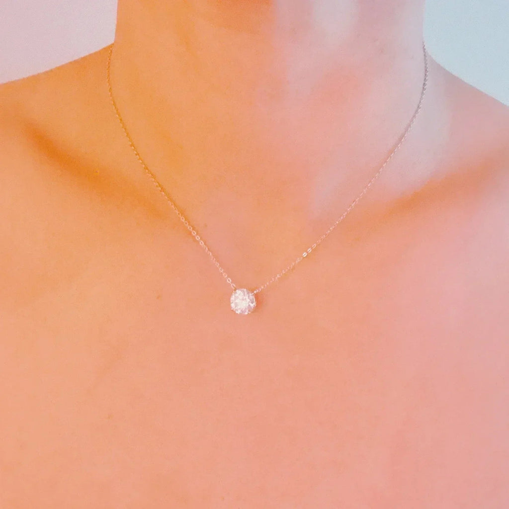 Collier flottant en moissanite Brilliant Sparkle