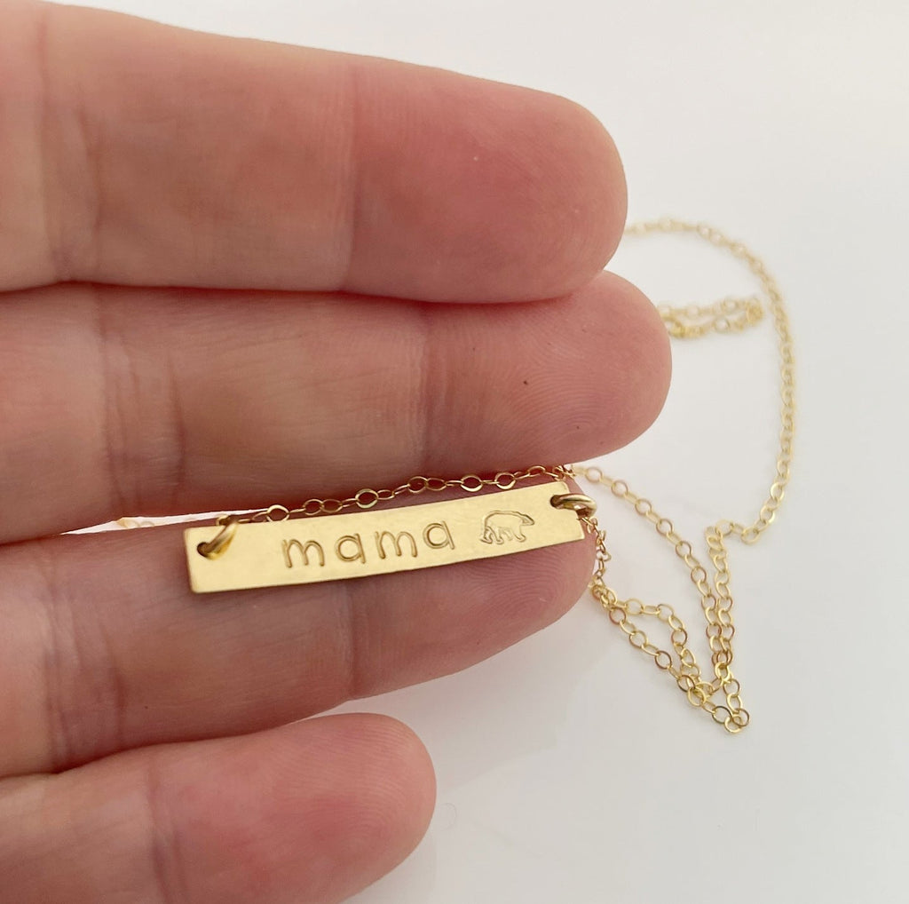 Collier Maman Ours – Collier barre en or laminé unique, estampillé à la main