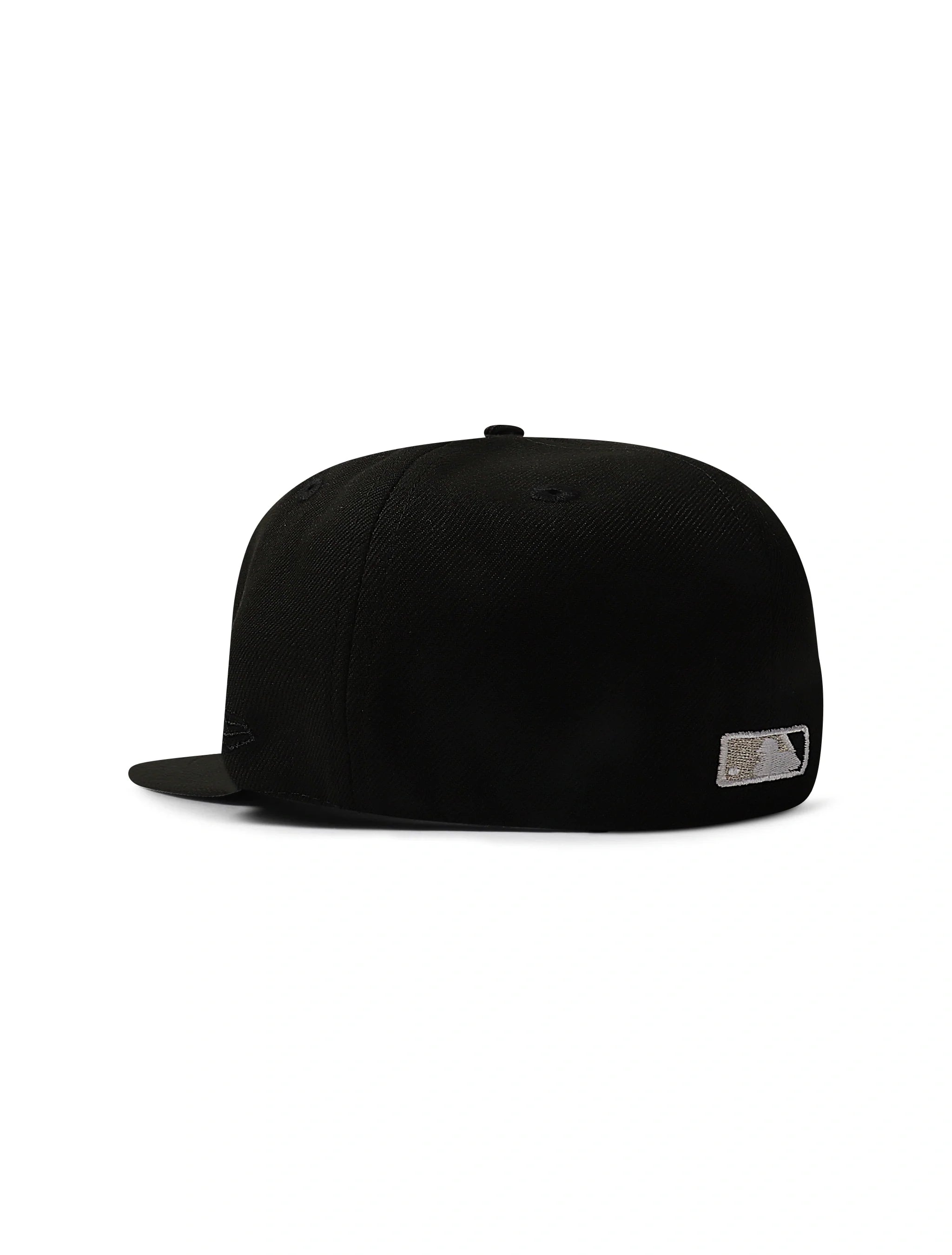 Casquette New Era 5950 Dodgers Side LA Metallic Script – Noir/Argent