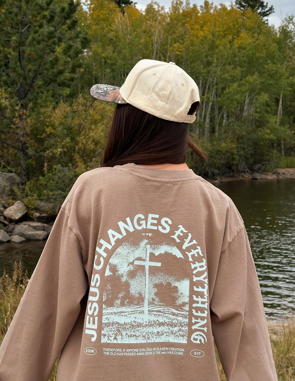 T-shirt épais "Jesus Changes Everything" LS