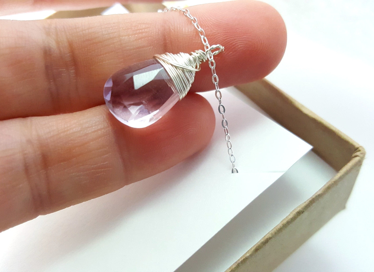 Améthyste claire - Pierre de naissance de juin - Collier en argent sterling
