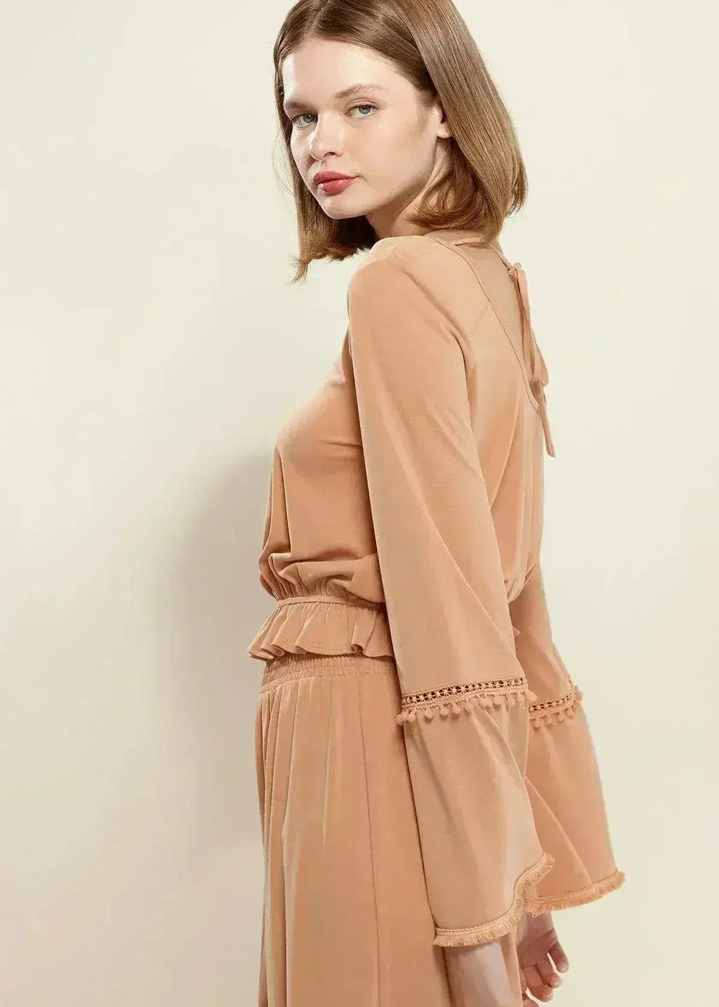 Haut à manches cloche à franges pour femme, couleur abricot