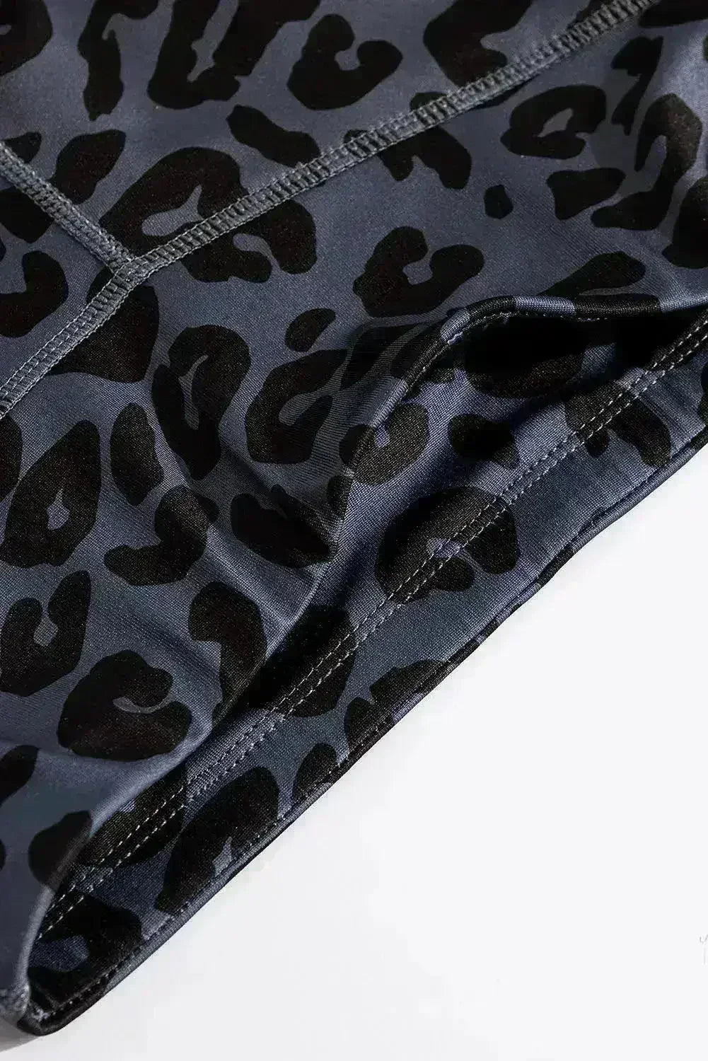 Ensemble brassière de sport et legging Charcoal Leopard