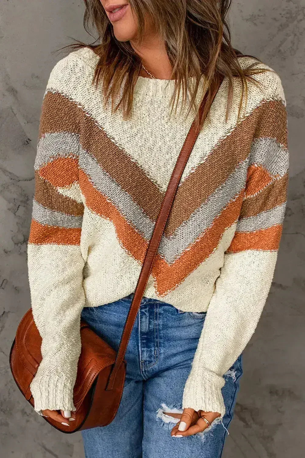 Pull à rayures chevrons beige