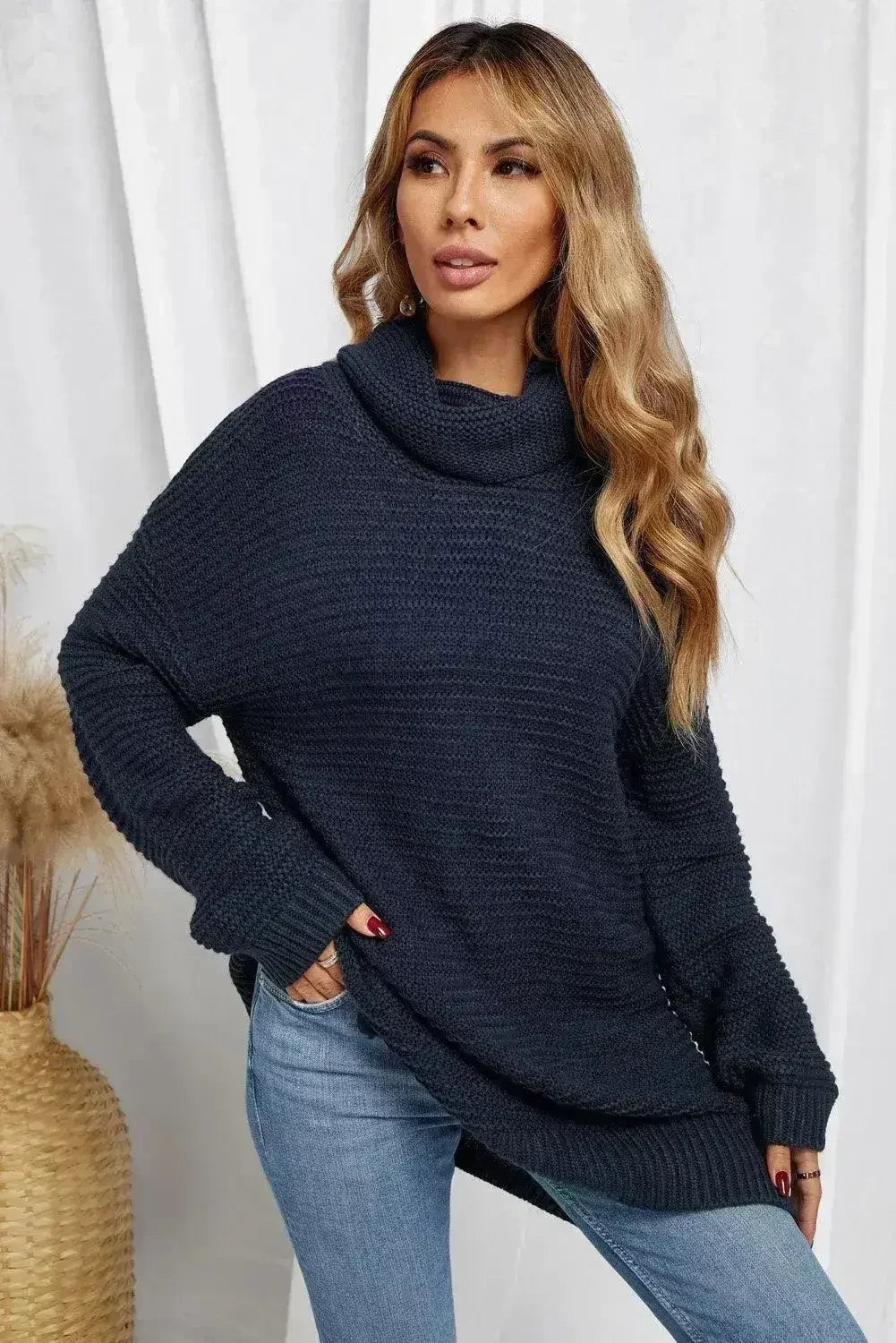 Pull à col roulé bleu marine - Tricot d'hiver douillet à manches longues | Femstylo
