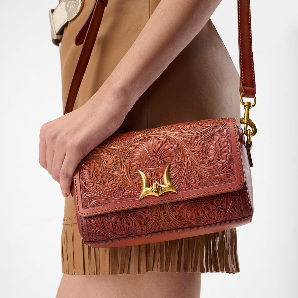 Loyal West MINI SAC SAVI EN CUIR TRAVAILLÉ À LA MAIN
