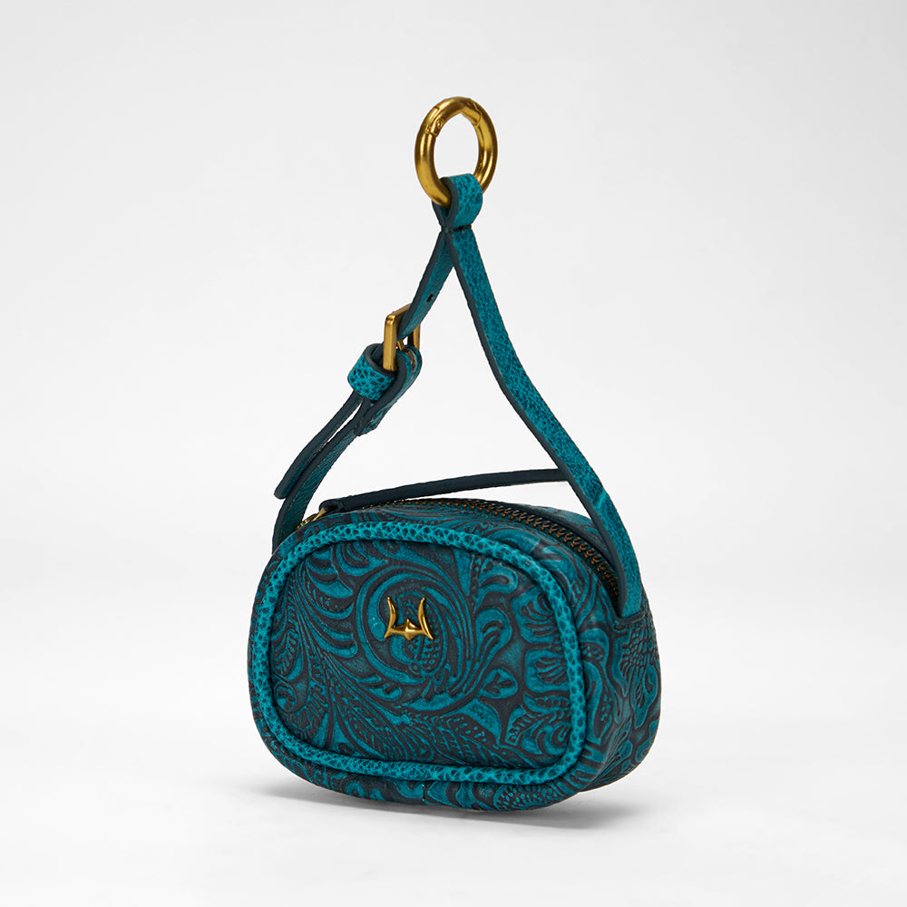 Loyal West SOPHIA MICRO SAC BRELOQUE EN CUIR GAUFRÉ FAIT MAIN - TURQUOISE
