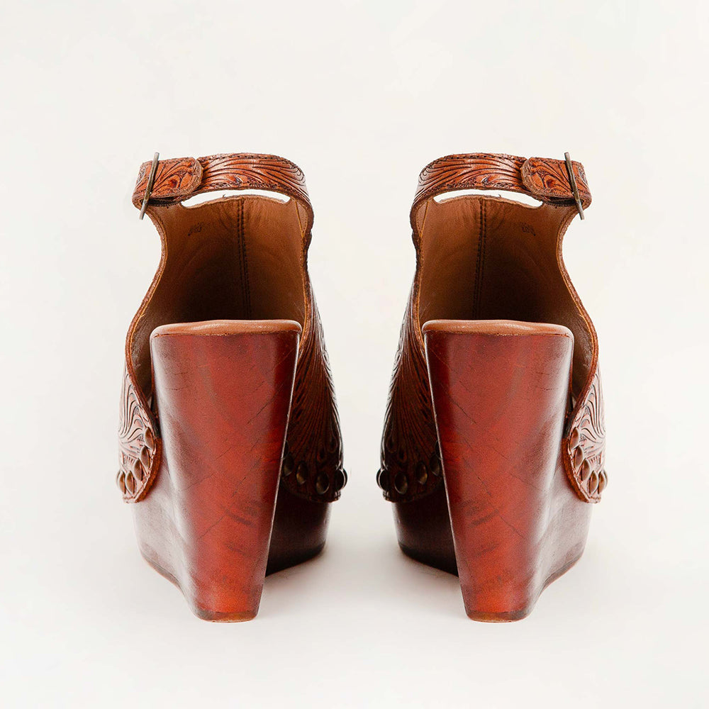Sandales Loyal West Amelia en cuir gravé à la main