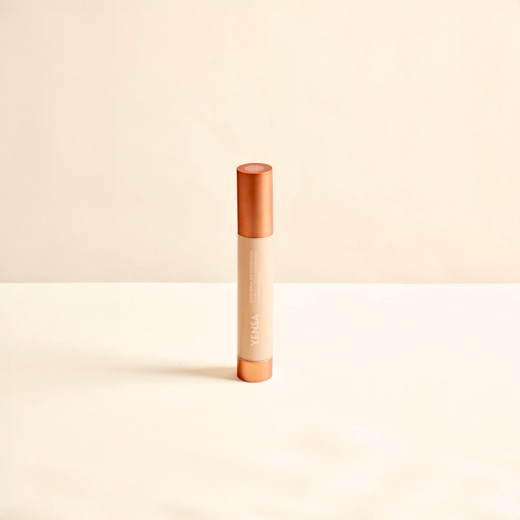 Fond de teint peptide hydratant Super Sérum Soie Éclat Naturel pour une peau éclatante