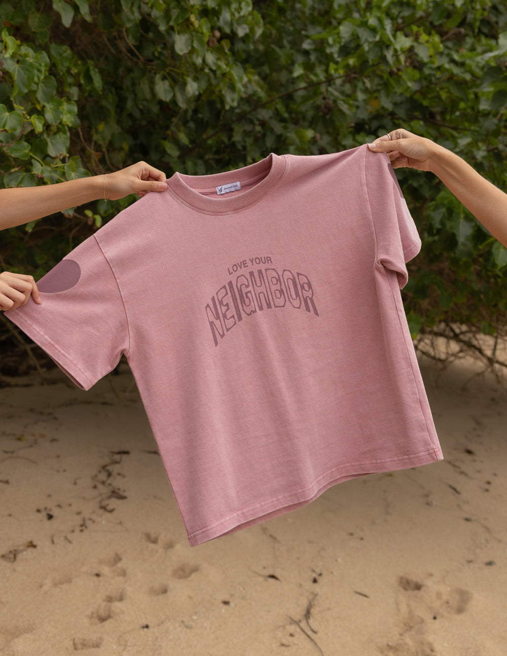 T-shirt lourd Aime ton prochain