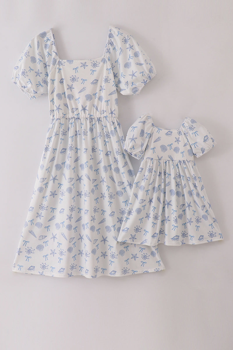 Robe coquillage bleue nœud maman et moi