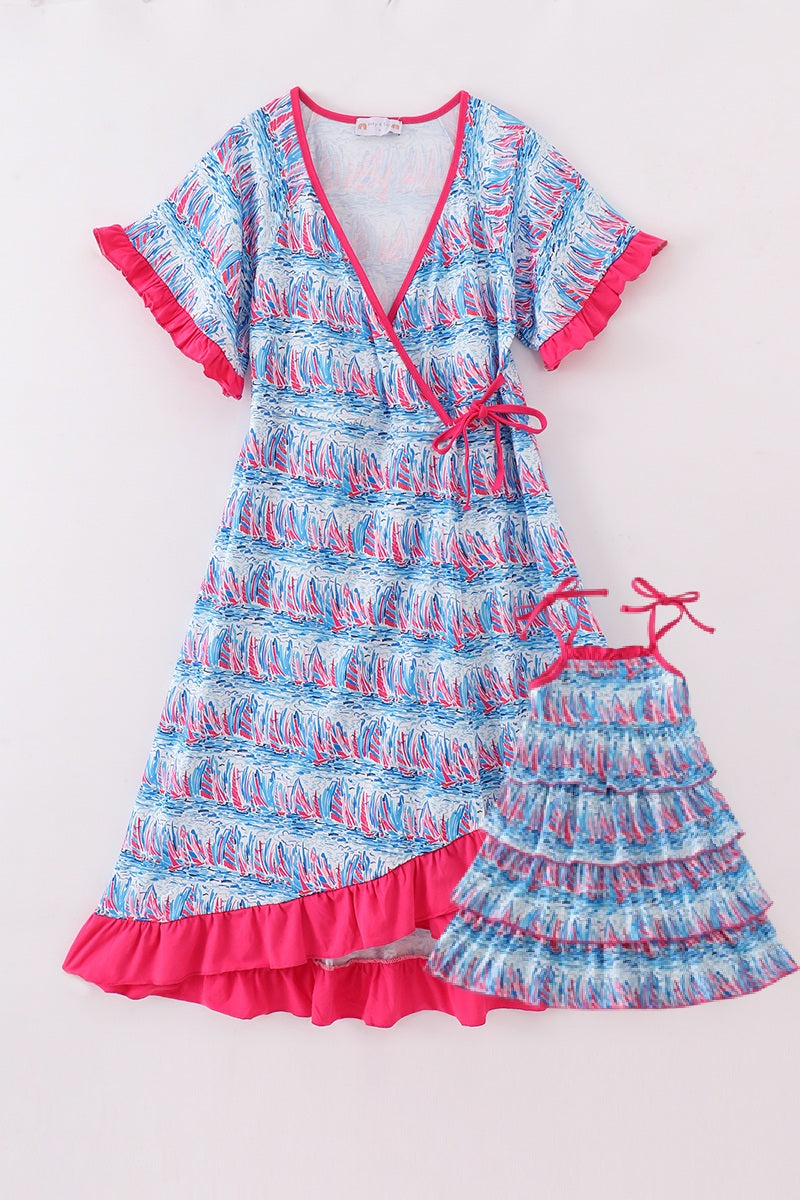 Robe imprimée mère-fille « Sérénade du voilier bleu »