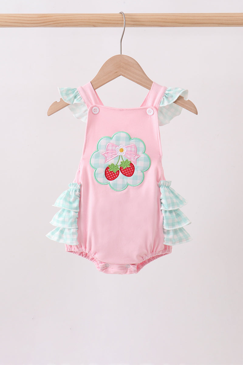 Barboteuse en tricot avec applique fraise rose