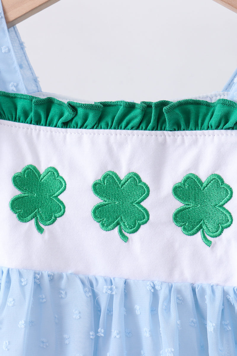 Ensemble short bleu brodé trèfle à pois suisses